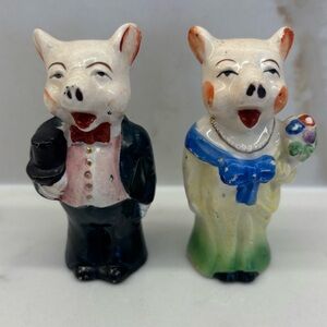 Vintage Pig Bride and Groom Salt and Pepper Shakers Japan Anthropomorphic